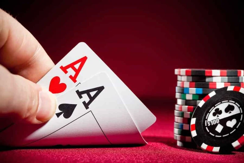 Nước đi tiếp theo trong bài tấn